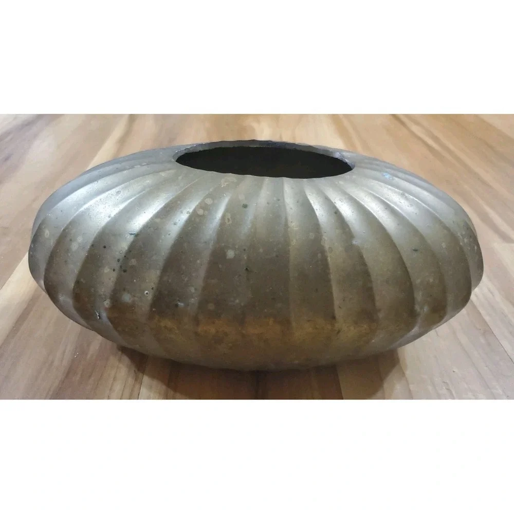 Vintage Solid Brass Oval Ribbed Scallop Vase Planter Decor 12